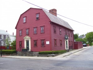 White_Horse_Tavern_in_Newport_RI[1]